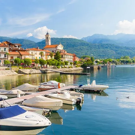 Magnolia - Happy Laveno-Mombello