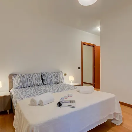 Magnolia - New Center- Happy