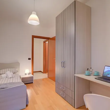 Magnolia - New Apartment Laveno Center- Happy Rentals Laveno-Mombello