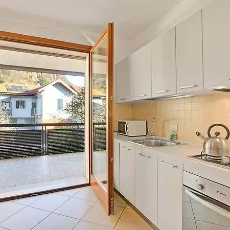 Magnolia - New Apartment Laveno Center- Happy Rentals *